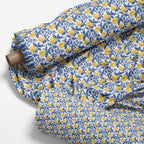 mockup-fabric-rolls