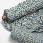 mockup-fabric-rolls