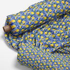 mockup-fabric-rolls